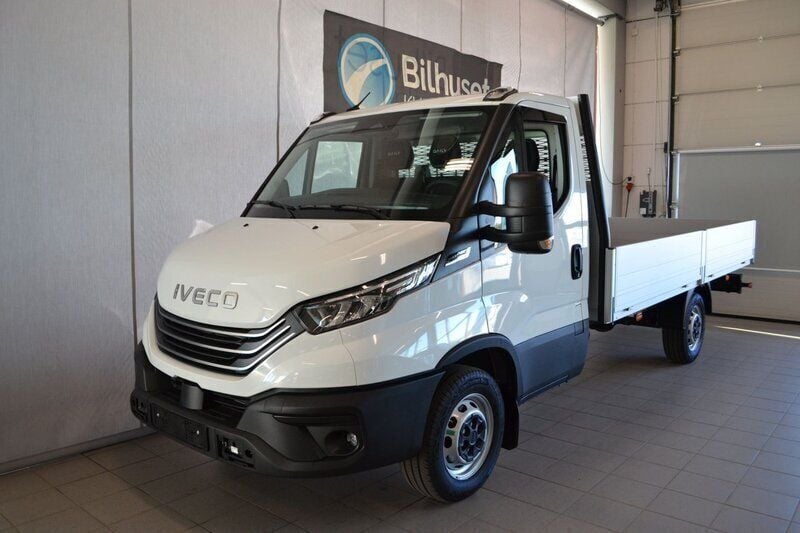 Ny Iveco Daily 157 HK (115 kW) 2025 Vit Van
