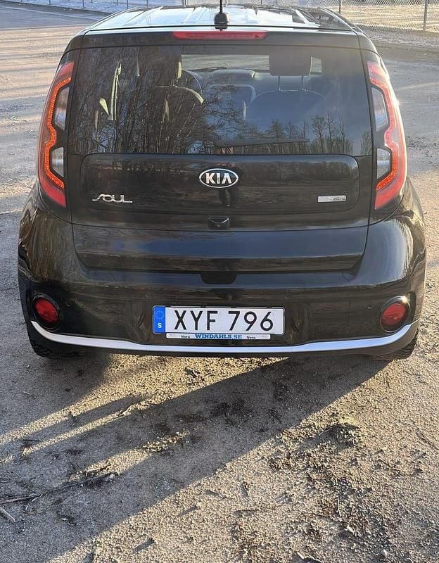Begagnad Kia Soul EV 80 kW (110 HK) 2019 SUV