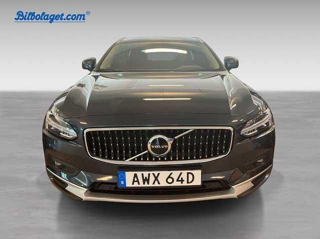Begagnad 2024 Volvo V90 CC Kombi | 509 900 kr (Dyr) - Bild 1/3