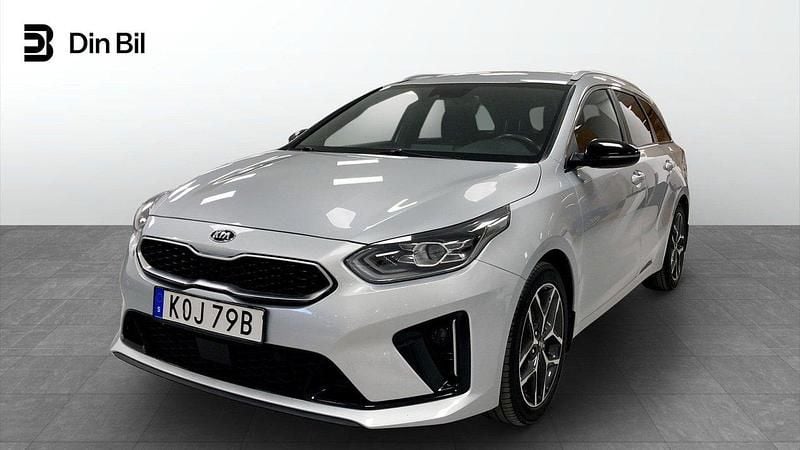 Grå Begagnad 2021 Kia Ceed Sportswagon GT-Line Kombi | 209 900 kr (Superpris) - Bild 1/4