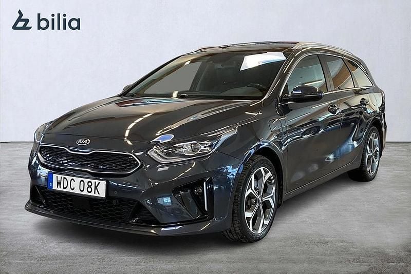 Grå Begagnad 2020 Kia Ceed Sportswagon Advance Kombi | 229 000 kr (Marknadspris) - Bild 1/4