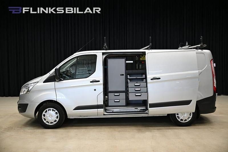 Begagnad Ford Transit Custom 170 HK (125 kW) 2017 Moondust silver metallic