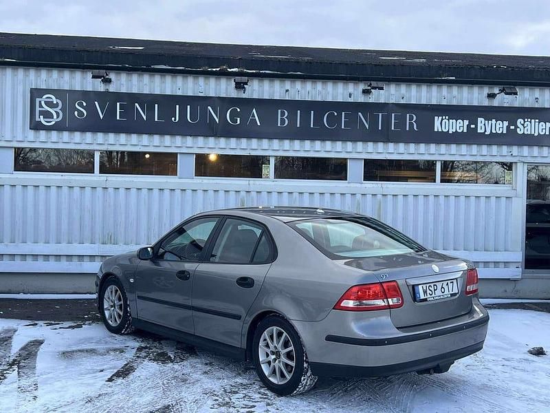 Begagnad Saab 9-3 Linear 150 HK (110 kW) 2005