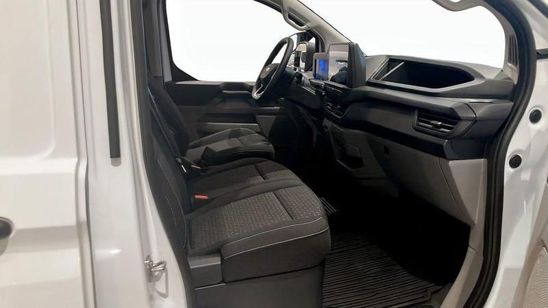 Begagnad Ford Transit Custom Trend 118 HK (86 kW) 2025 Vit Van