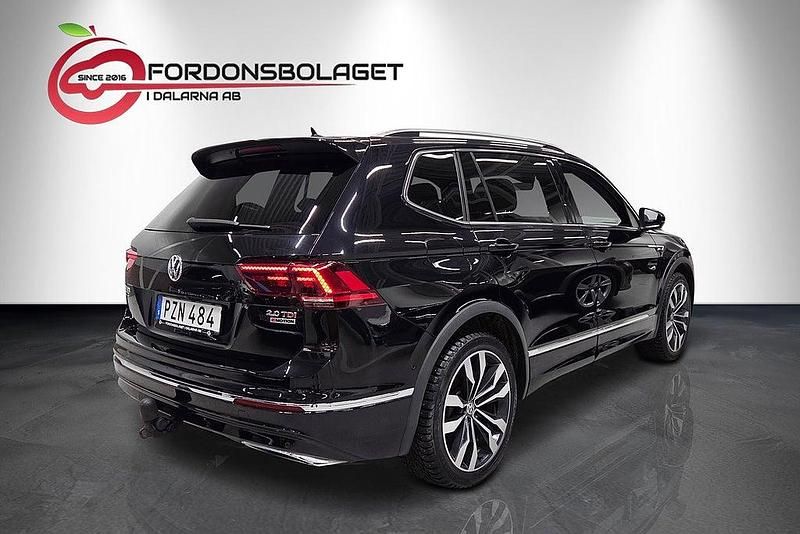 Begagnad VW Tiguan Allspace R-line 190 HK (139 kW) 2018 Svart SUV