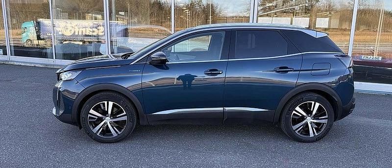 Begagnad Peugeot 3008 GT 301 HK (221 kW) 2022 Blå SUV