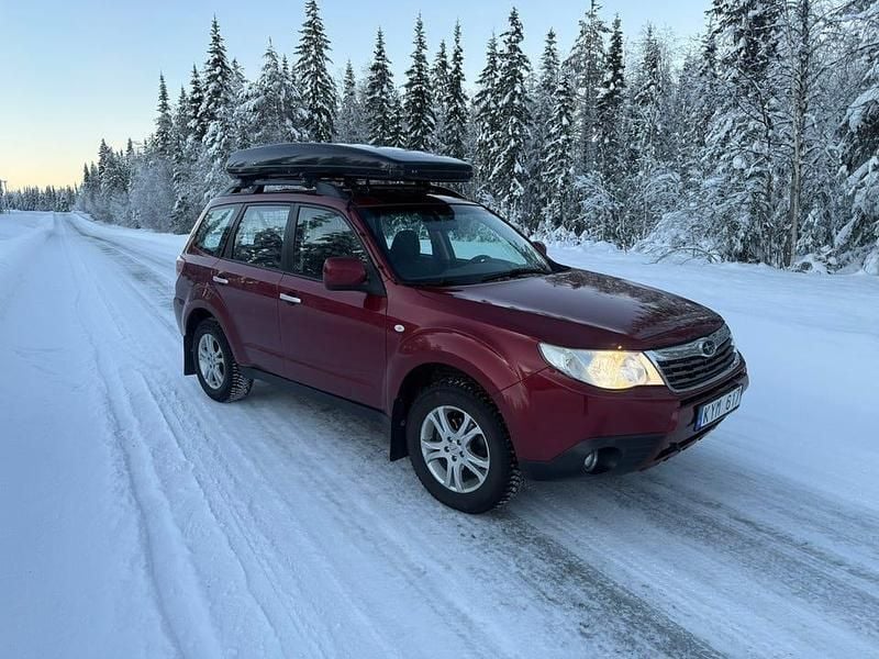 Begagnad Subaru Forester 150 HK (110 kW) 2010 SUV