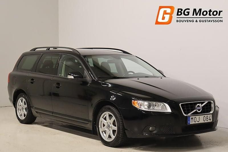 Svart Begagnad 2009 Volvo V70 Momentum Kombi | 64 900 kr (Lite dyr) - Bild 1/4