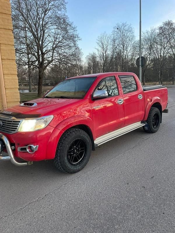 Begagnad 2013 Toyota HiLux Pickup | 179 900 kr (Marknadspris) - Bild 1/1