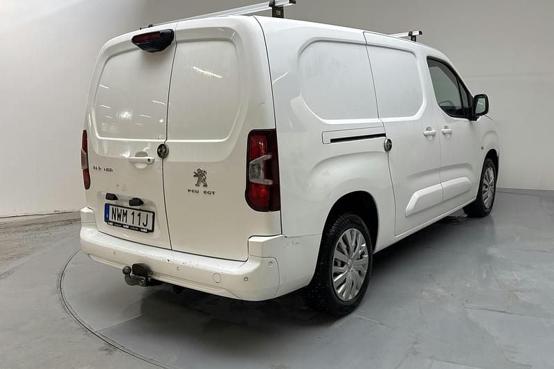 Begagnad Peugeot Partner 100 HK (73 kW) 2019 Vit Minibuss