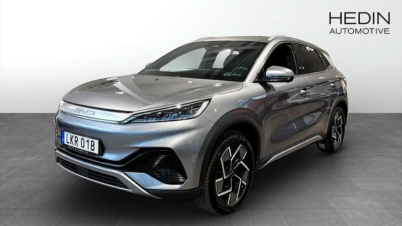 Grå Begagnad 2022 BYD Atto 3 Design SUV | 279 900 kr (Marknadspris) - Bild 1/4