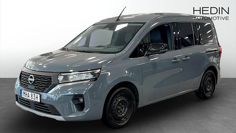 Svart Begagnad 2022 Nissan Townstar N-Connecta Kombi | 180 250 kr (Marknadspris) - Bild 1/4