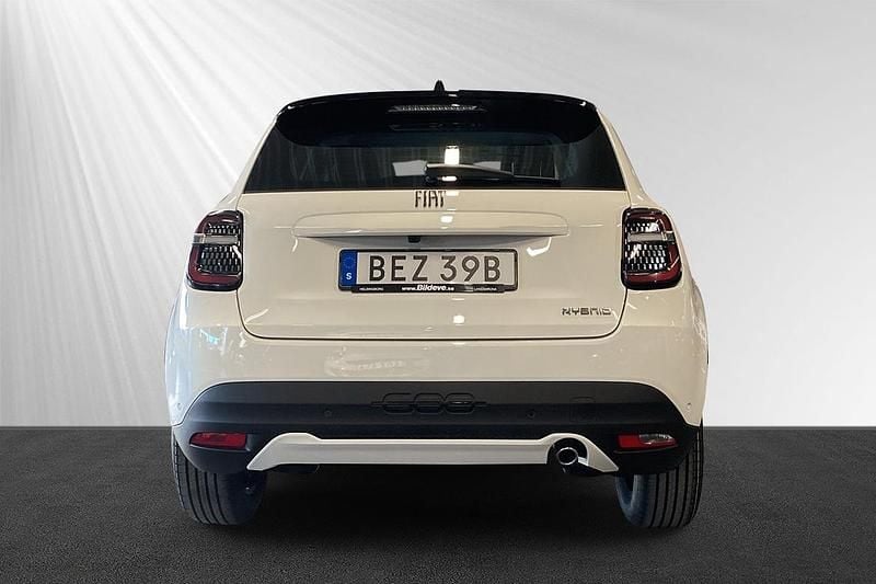 Ny Fiat 600 Icon 102 HK (75 kW) 2025 Vit SUV