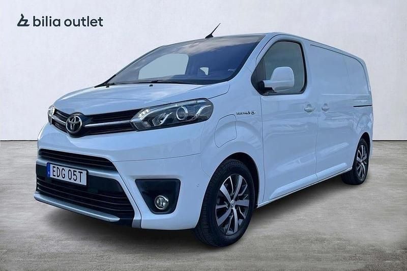 Vit Begagnad 2021 Toyota Proace Minibuss | 279 900 kr (Superpris) - Bild 1/3