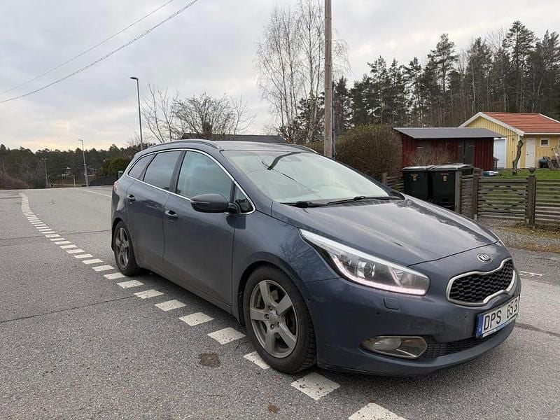 Begagnad 2013 Kia Ceed Sportswagon Kombi | 58 000 kr (Superpris) - Bild 1/4