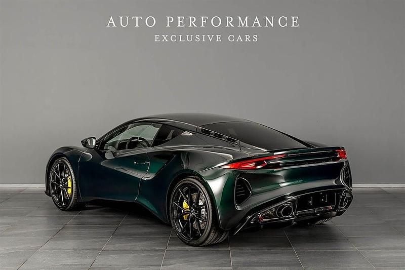 Ny Lotus Emira 405 HK (297 kW) 2025 Grön Sportkupé