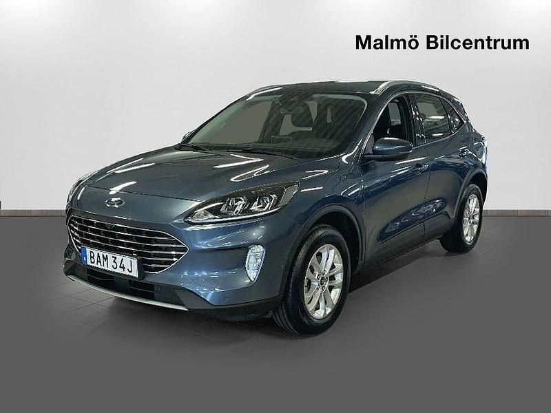 Blå Begagnad 2021 Ford Kuga Titanium SUV | 239 900 kr (Marknadspris) - Bild 1/4