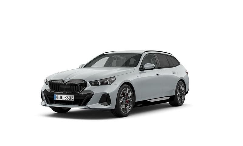 Grå Begagnad 2025 BMW i5 Comfort Edition Sedan | 759 500 kr - Bild 1/4