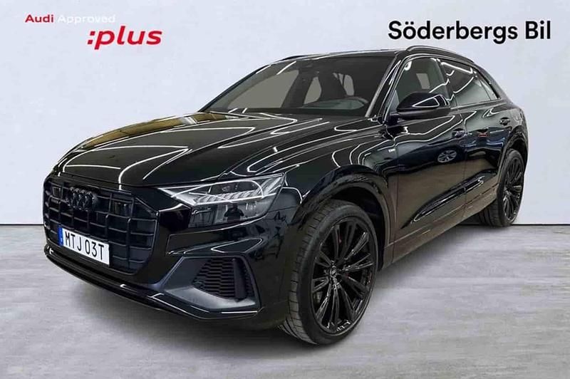 Svart Begagnad 2023 Audi Q8 SUV | 979 000 kr - Bild 1/1