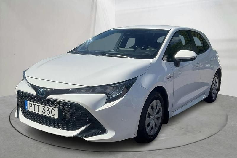 Vit Begagnad 2021 Toyota Corolla Life | 194 900 kr - Bild 1/4