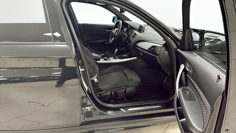 Begagnad BMW 118 M Sport 143 HK (105 kW) 2014 Svart Halvkombi