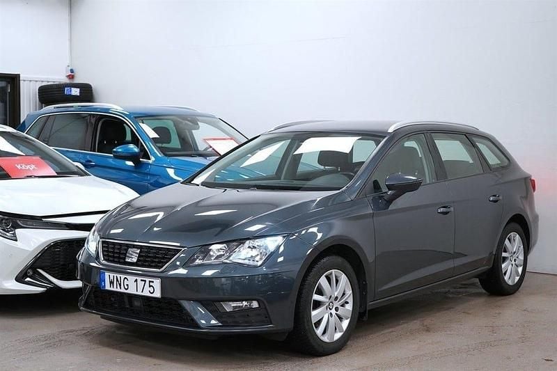 Grå Begagnad 2018 Seat Leon Style Kombi | 144 800 kr - Bild 1/4