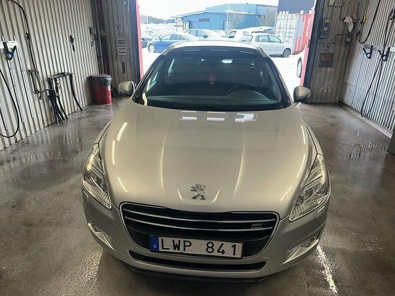 Begagnad Peugeot 508 SW 111 HK (81 kW) 2011 Kombi
