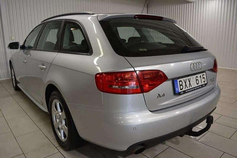 Begagnad Audi A4 211 HK (155 kW) 2010 Silver Kombi