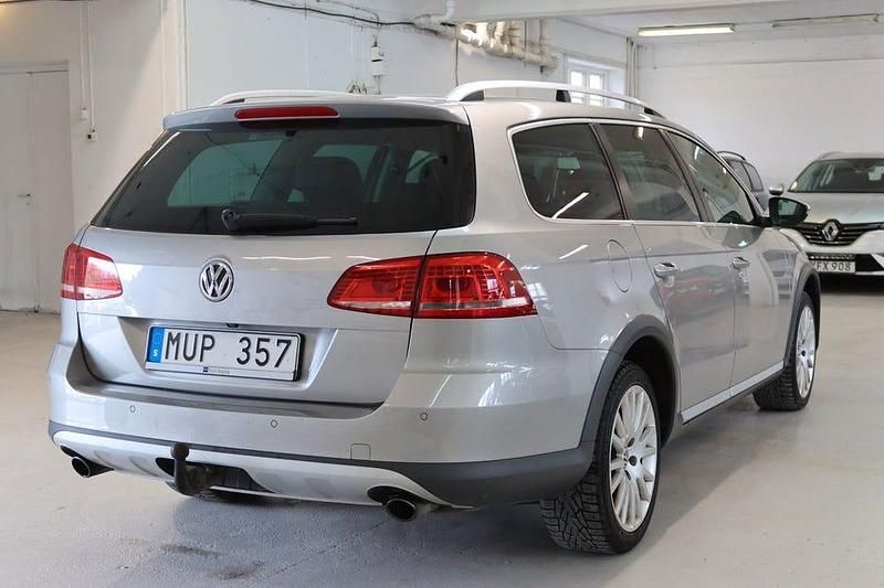Begagnad VW Passat 211 HK (155 kW) 2013 Silver Kombi
