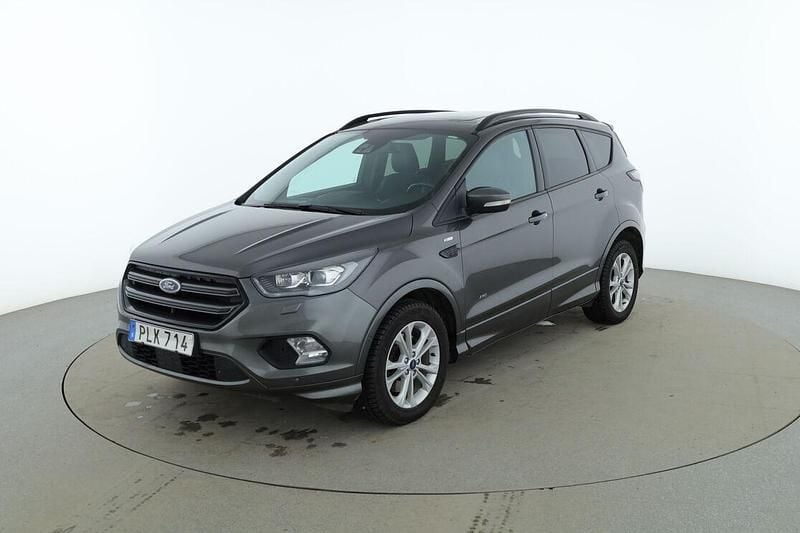 Grå Begagnad 2017 Ford Kuga ST-Line SUV | 175 000 kr (Lite dyr) - Bild 1/3