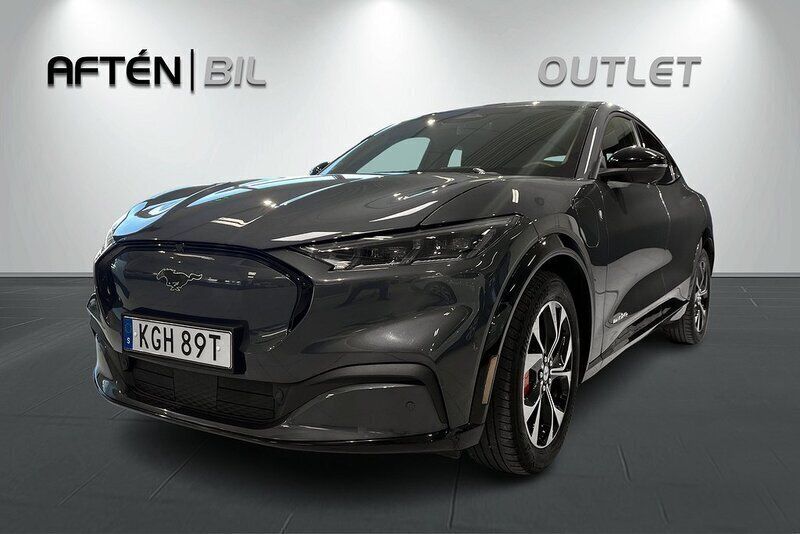 Blå Begagnad 2021 Ford Mustang Mach-E Standard Range SUV | 339 800 kr (Marknadspris) - Bild 1/3