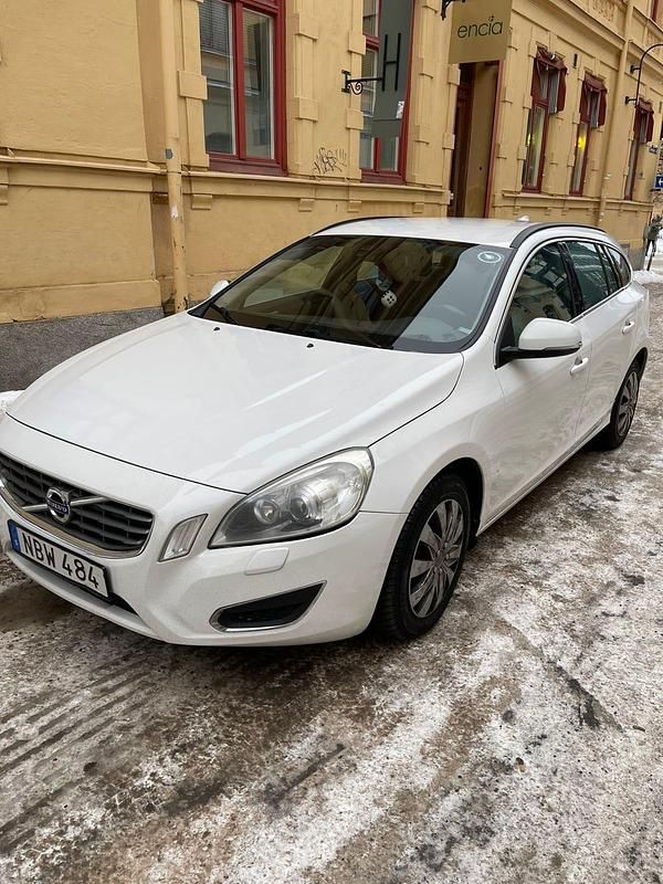 Begagnad Volvo V60 115 HK (84 kW) 2013 Kombi