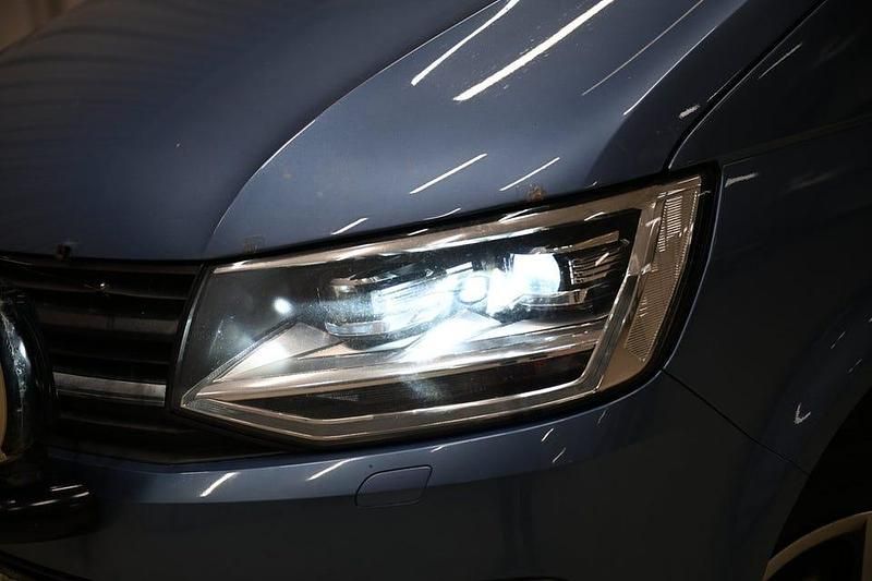 Begagnad VW T6 204 HK (150 kW) 2018 Blå metallic Van