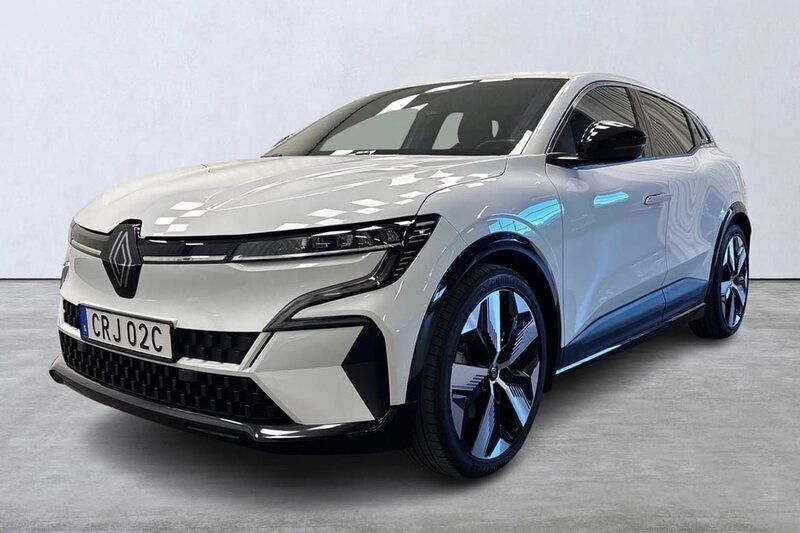 Vit Begagnad 2022 Renault Mégane Techno Halvkombi | 319 900 kr (Marknadspris) - Bild 1/4