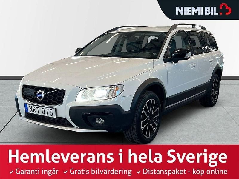 Vit Begagnad 2014 Volvo XC70 Momentum SUV | 309 900 kr - Bild 1/3