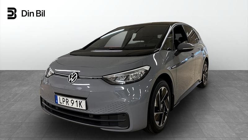Begagnad VW ID.3 Pro 150 kW (204 HK) 2023 Moonstone grey black Halvkombi
