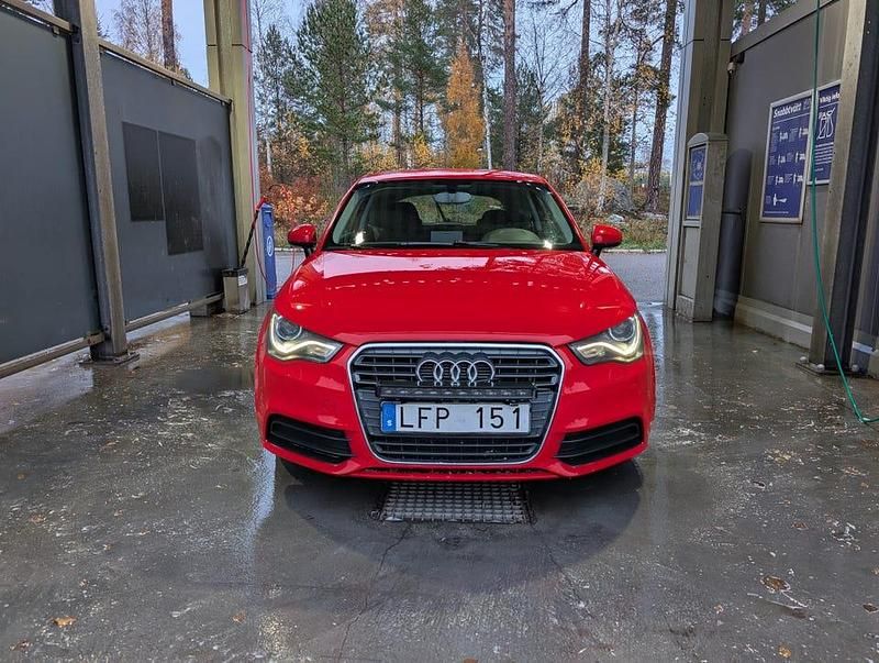 Begagnad Audi A1 86 HK (63 kW) 2011 Halvkombi