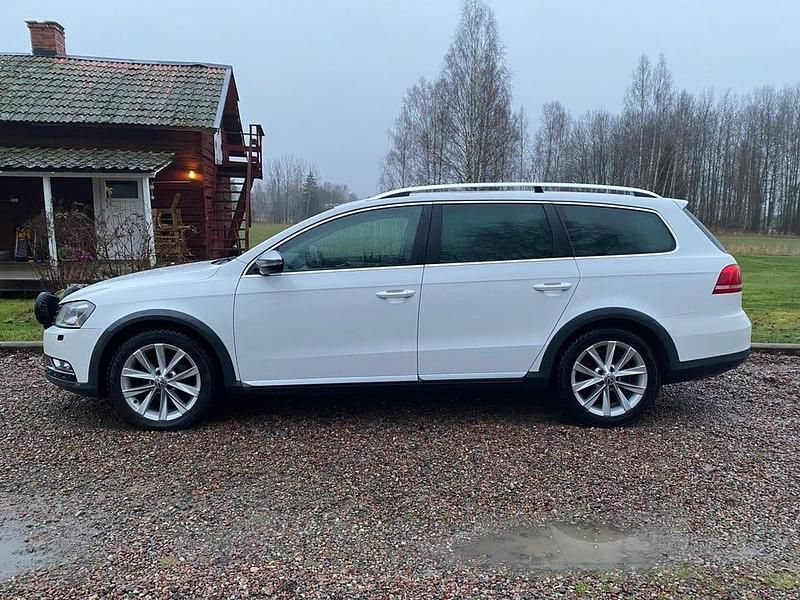Begagnad 2014 VW Passat Alltrack Kombi | 79 000 kr (Marknadspris) - Bild 1/4