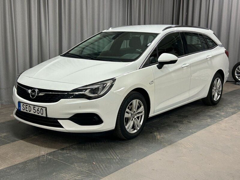 Vit Begagnad 2020 Opel Astra Elegance Kombi | 179 900 kr (Marknadspris) - Bild 1/4