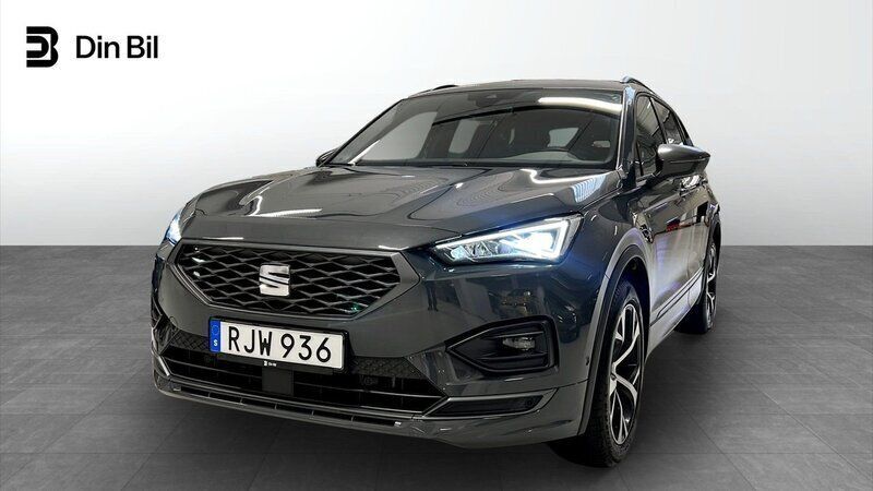 Grå Begagnad 2023 Seat Tarraco FR SUV | 434 900 kr - Bild 1/4