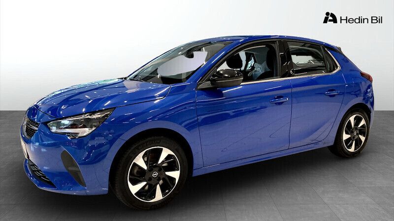 Blå (blue) Begagnad 2021 Opel Corsa-e Dynamic Halvkombi | 189 800 kr (Dyr) - Bild 1/4
