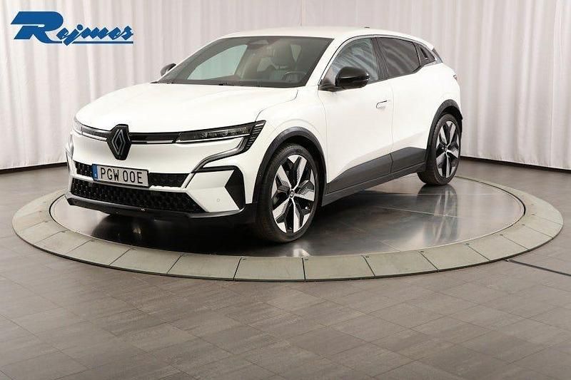 Glaciär vit Begagnad 2023 Renault Mégane IV Techno Halvkombi | 269 800 kr (Marknadspris) - Bild 1/4