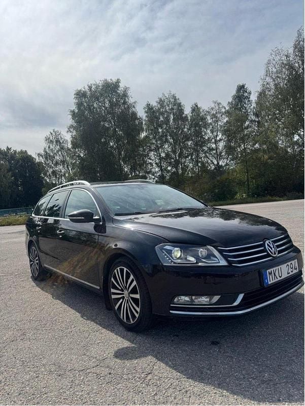 Svart Begagnad 2012 VW Passat GT Kombi | 60 000 kr (Bra pris) - Bild 1/4