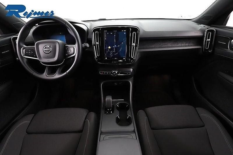 Begagnad Volvo EX40 Ultra 188 kW (256 HK) 2024 Ljusbrun SUV