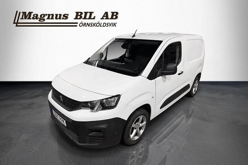 Vit Begagnad 2020 Peugeot Partner Minibuss | 179 900 kr (Marknadspris) - Bild 1/4