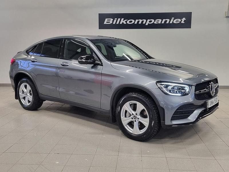 Begagnad Mercedes GLC300e AMG 306 HK (225 kW) 2023 Grå Sportkupé