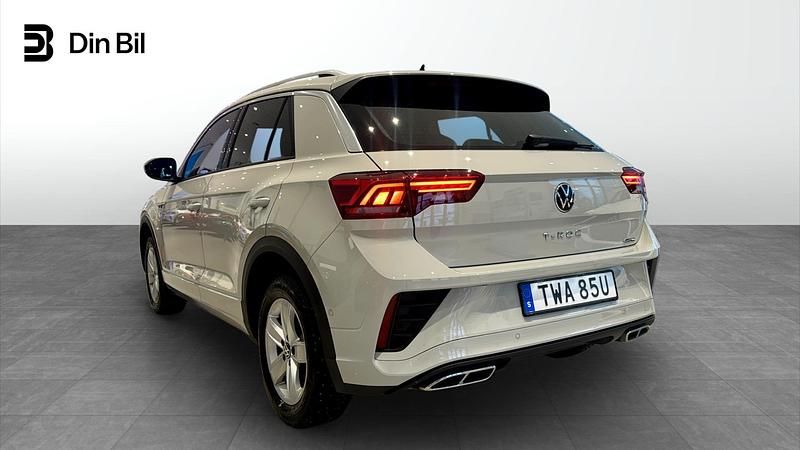 Begagnad VW T-Roc R-line 150 HK (110 kW) 2024 Ljusgrå SUV
