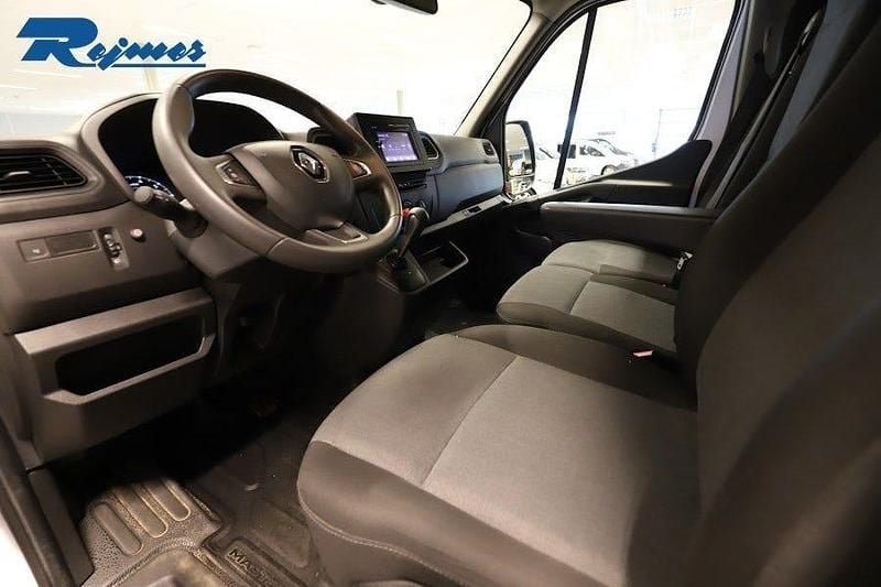 Begagnad Renault Master 180 HK (132 kW) 2022 Silvergrå metallic knh Minibuss
