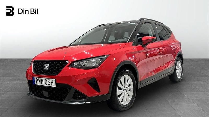 Pure red midnight black m Begagnad 2022 Seat Arona Style SUV | 184 900 kr (Marknadspris) - Bild 1/4
