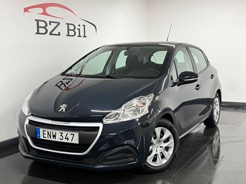 Mörkgrå (grå) Begagnad 2017 Peugeot 208 Halvkombi | 99 900 kr (Bra pris) - Bild 1/4